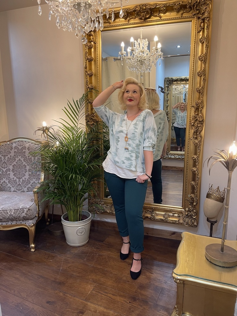 Soft Ripple Necklace Top Mint