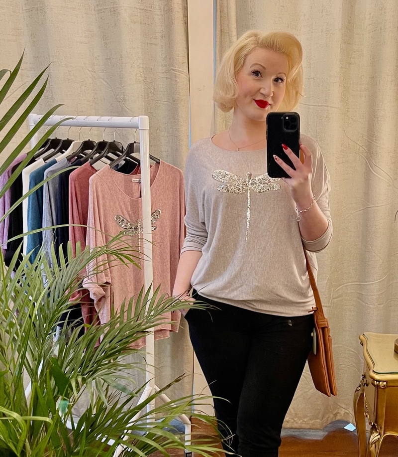 Dragonfly Top oatmeal
