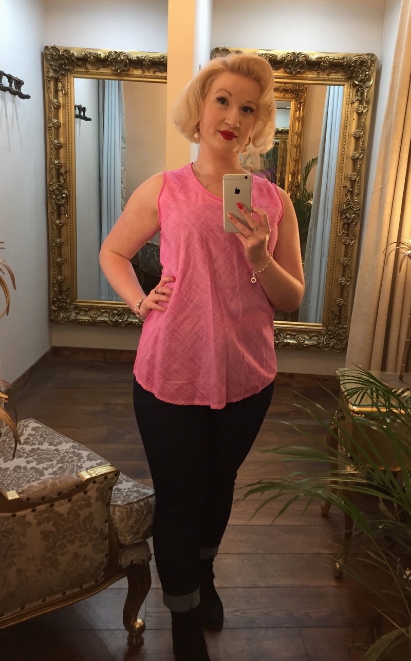 Paris vest cerise
