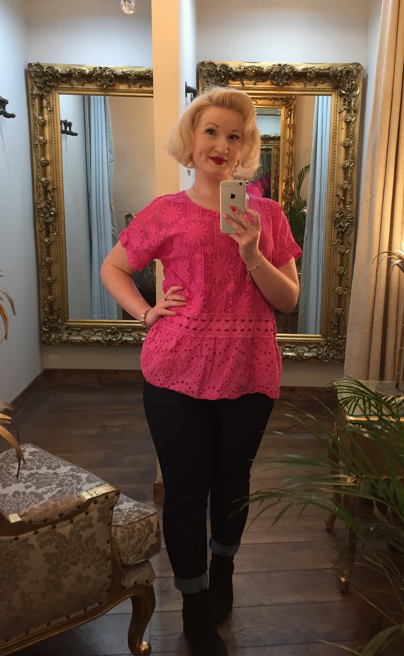 Cut out  Top Cerise