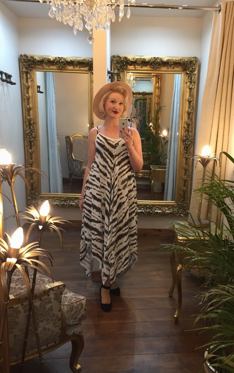 Zebra Dress White