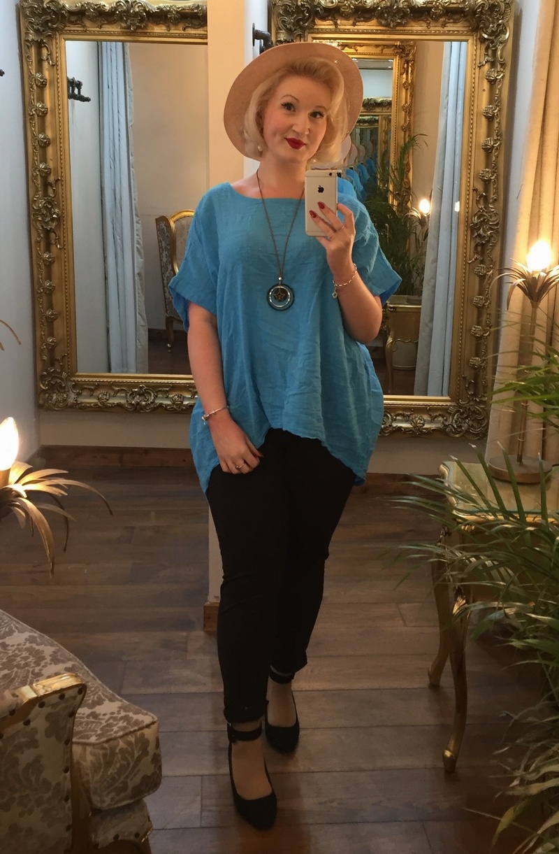 DD Necklace Top Blue