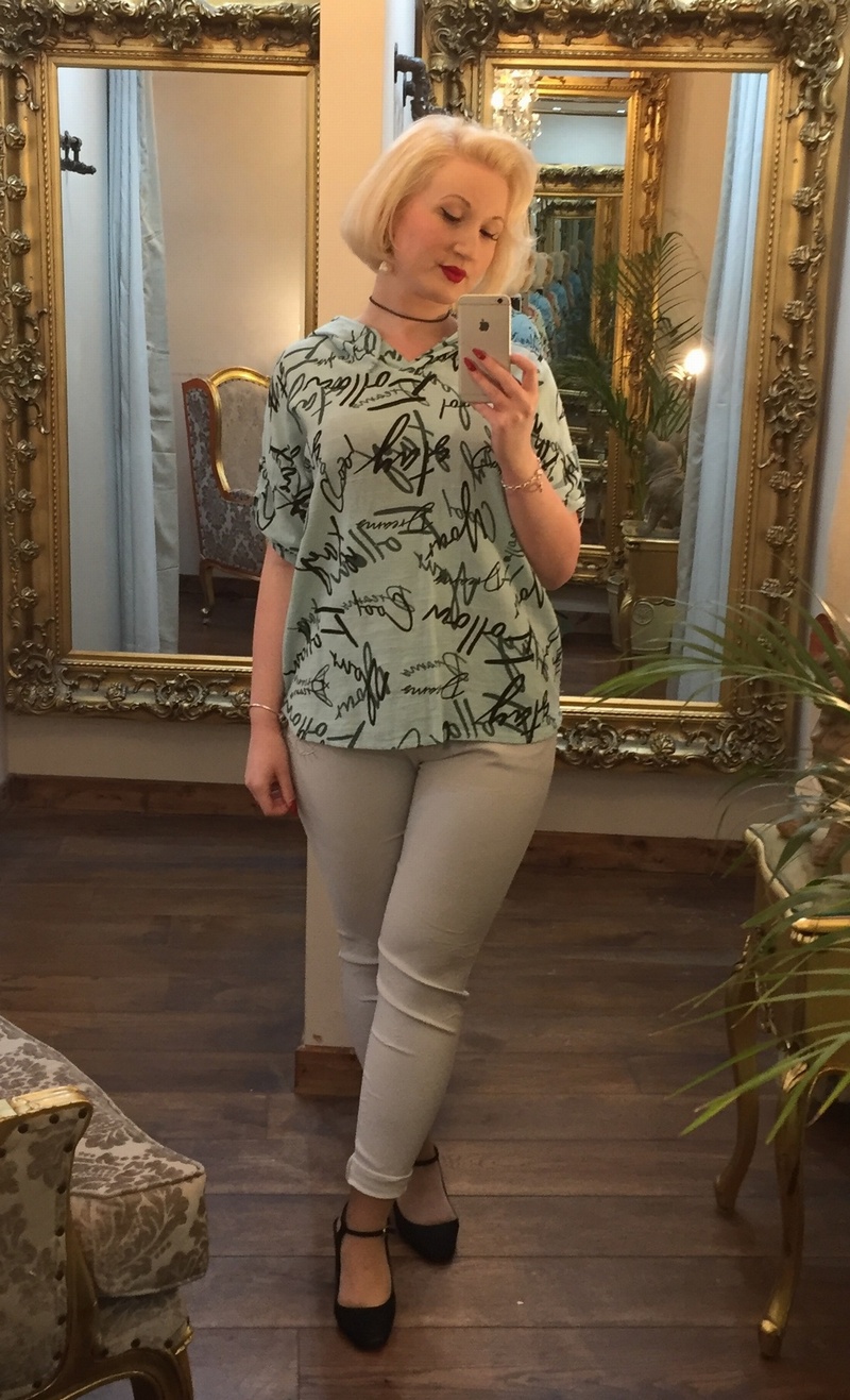 Word Hood Top Mint