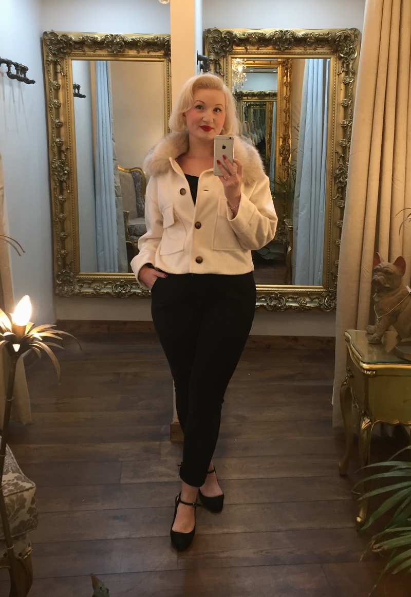 Flora Crop Jacket Cream