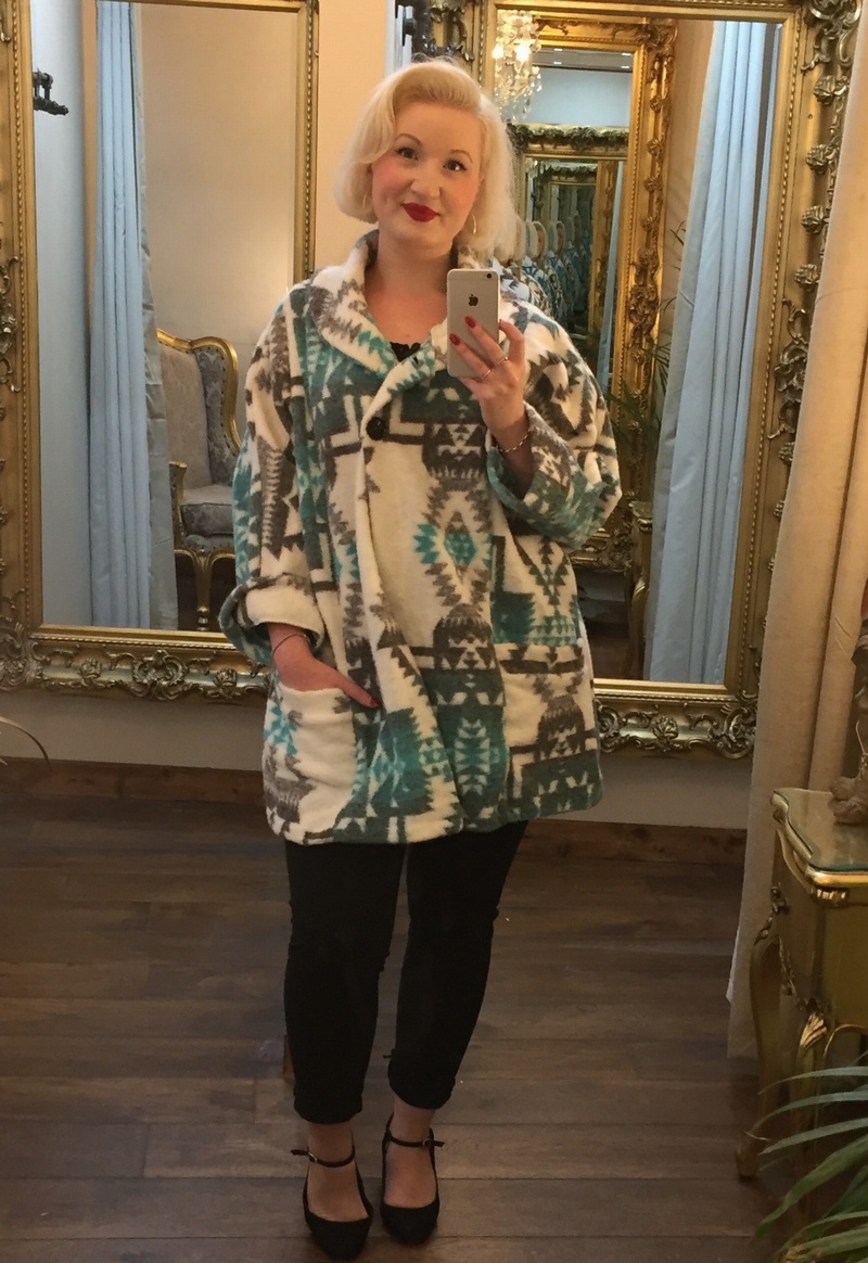 Aztec Coat White/Teal