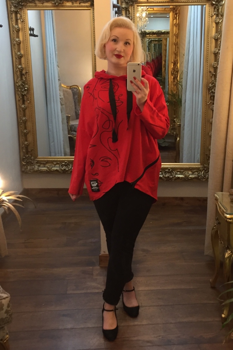 Face Zip Sweatshirt Red
