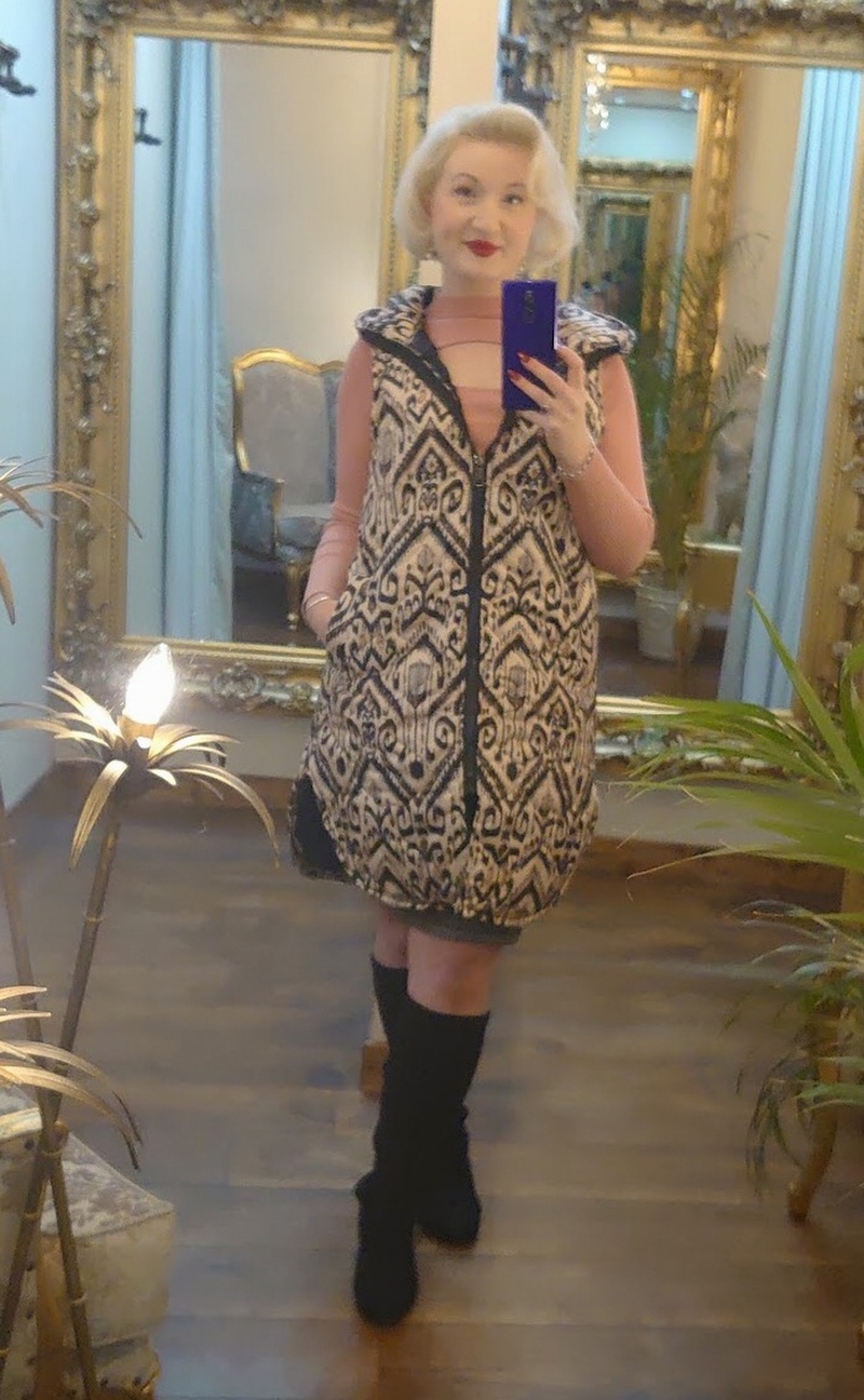 Aztec Gilet Beige