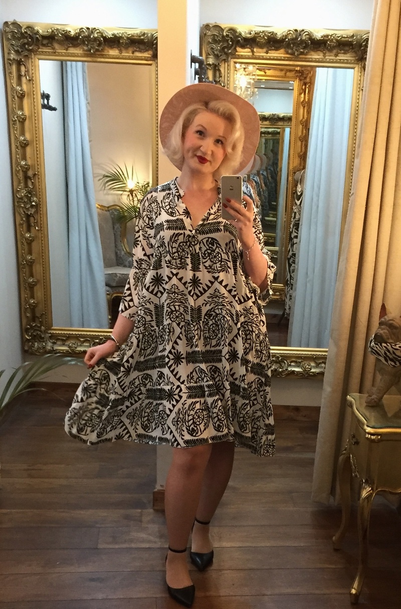 Print Tunic Dress Black