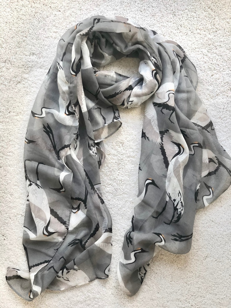 Bird Crane Scarf Mid Grey