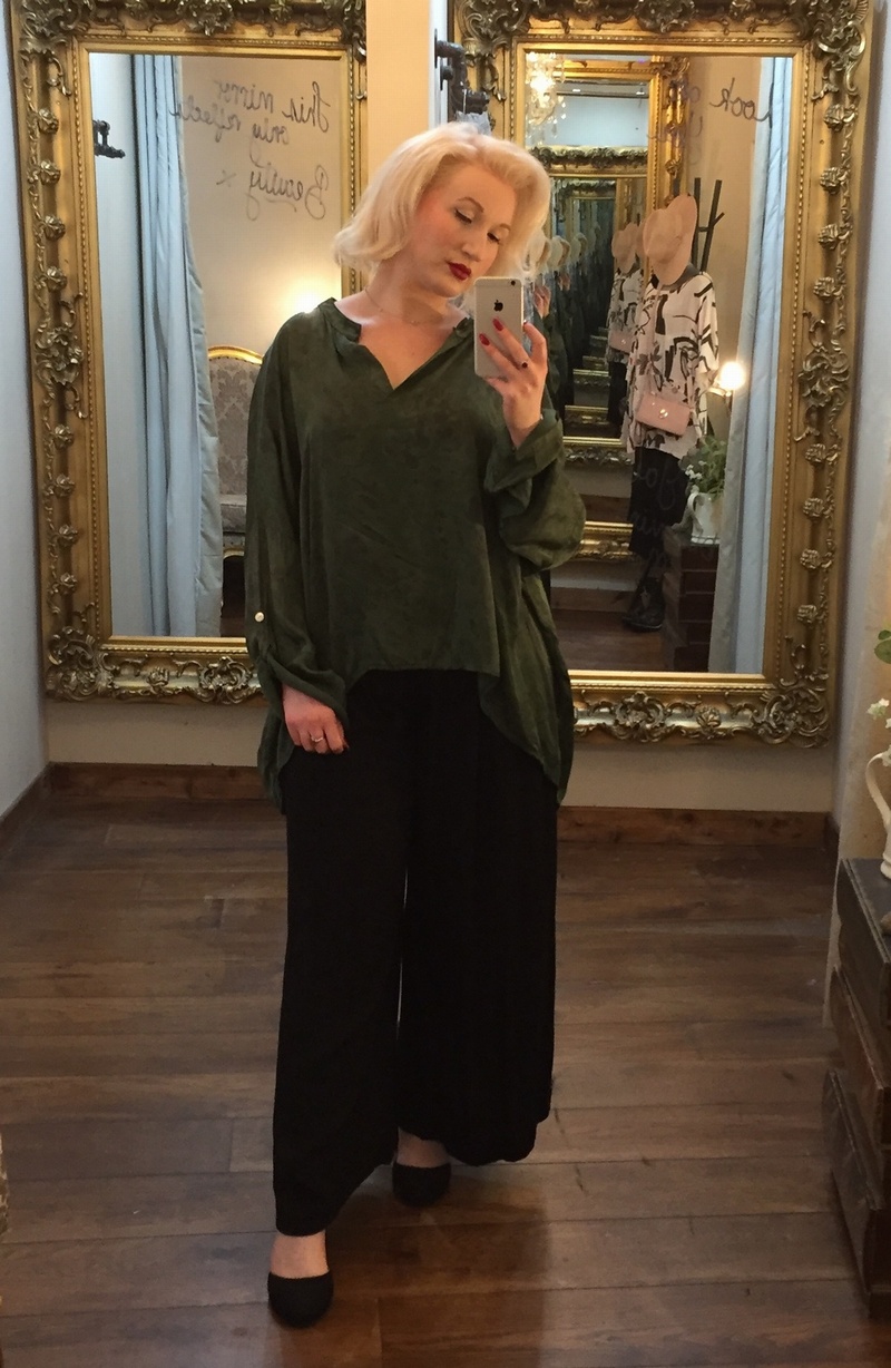 Abstract Top Khaki