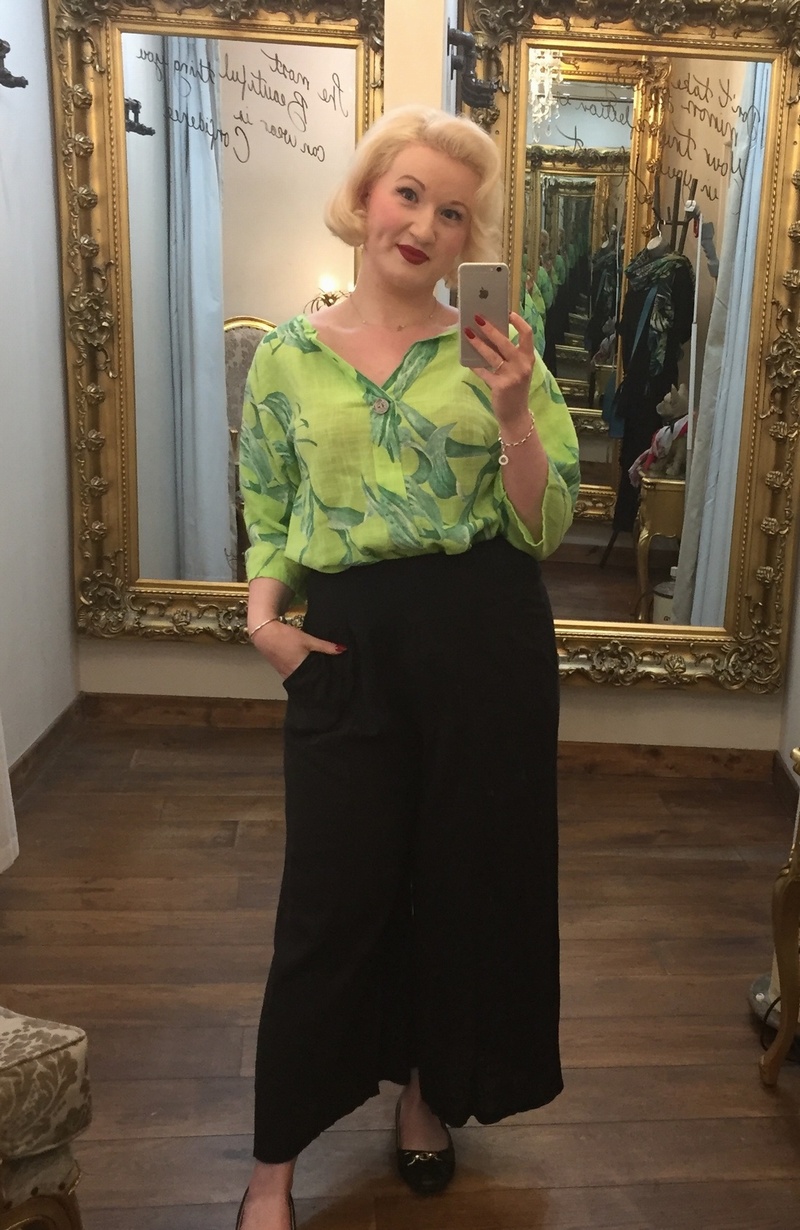 Lily Top Green