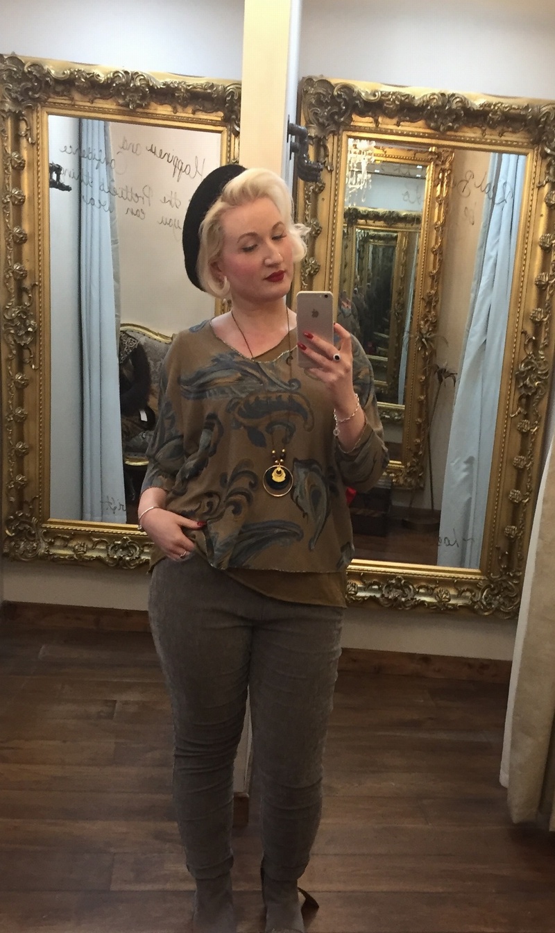 Necklace Top Brown