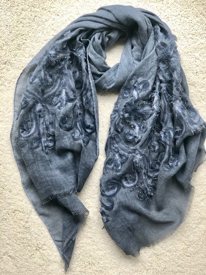 Appliqué Raised Scarf Washed Dark Denim