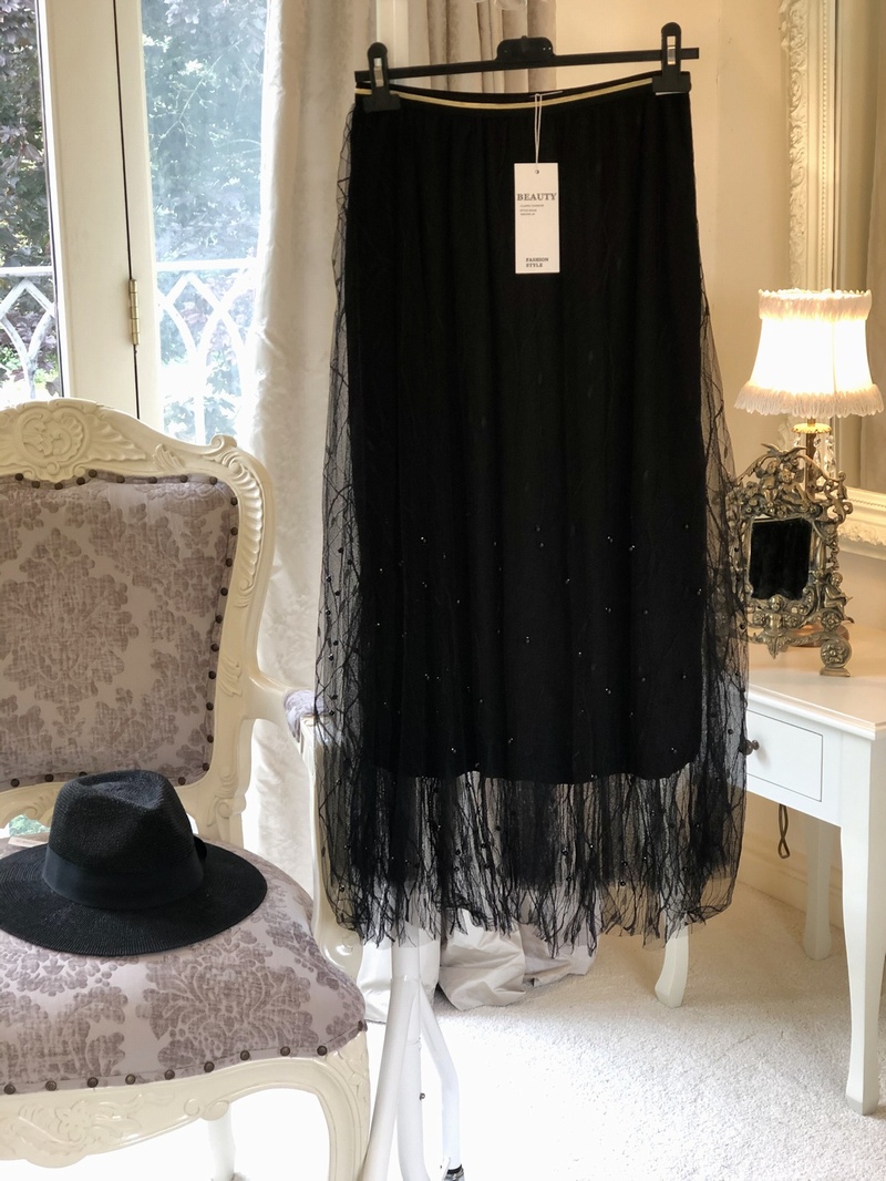 Pearl embellished Net Skirt Black