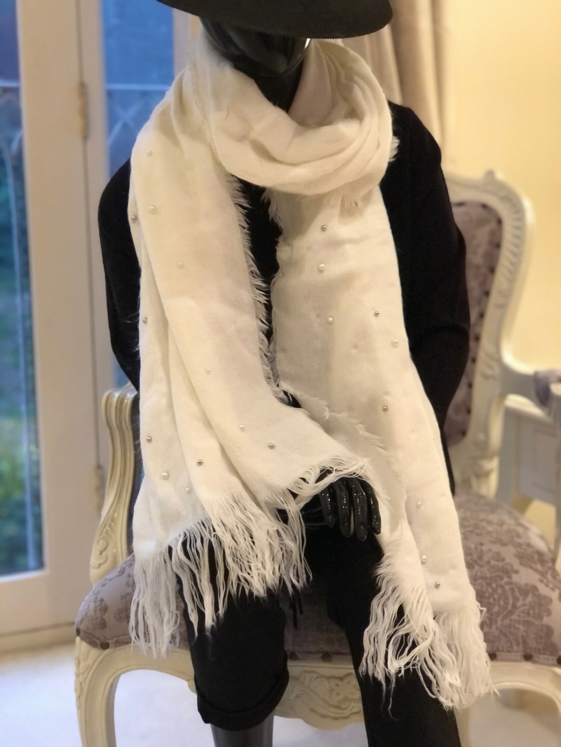 Pearl Tassle Scarf Winter White