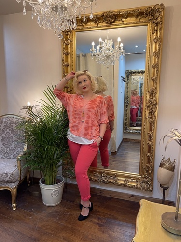 Soft Ripple Necklace Top Coral