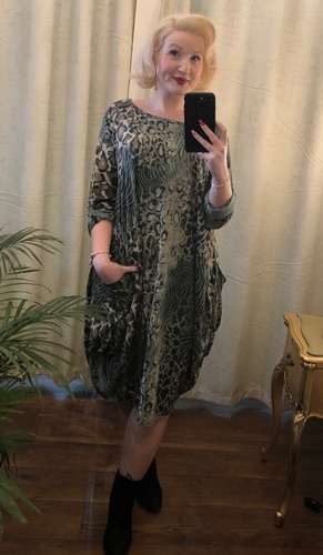 Leopard dress khaki