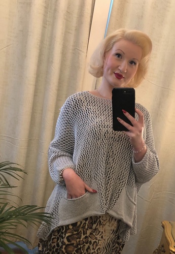 Designer inspired double front pocket knit grey