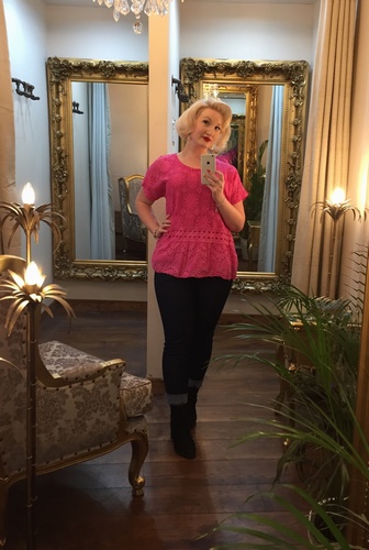 Cut out  Top Cerise