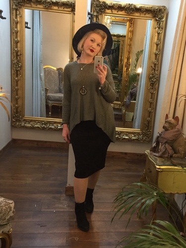 Necklace Top  khaki