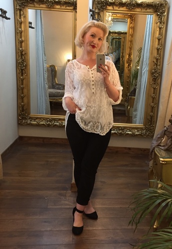 Donna Top White