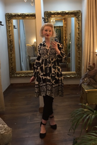 GH Tunic A Print Black/Beige