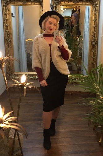 Huge Knit Beige