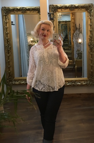 Donna Top White