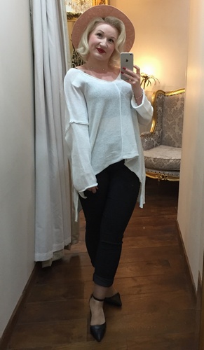 Joy Knit White