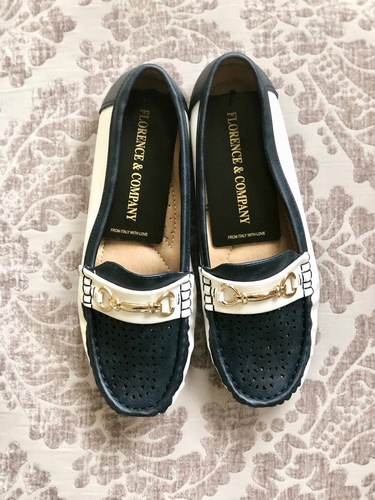Moccasins White/Navy