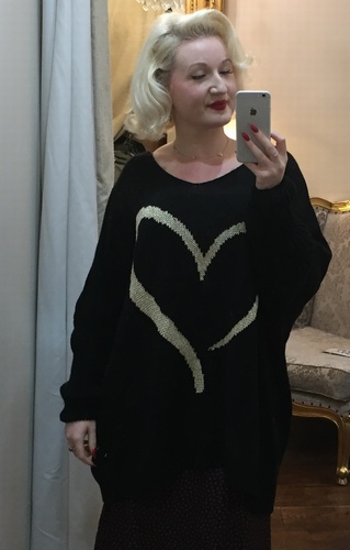 Joy Heart Jumper Black