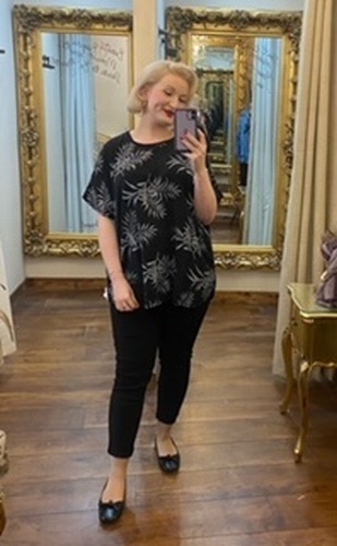 Lin Leaf Tee Black