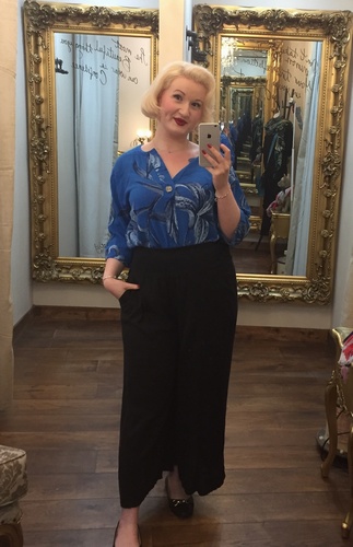 Lily Top Blue