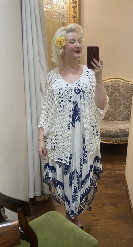 One Button Cardi White