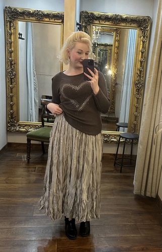 Pleated Skirt Gold