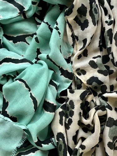 Leopard Accents Scarf Mint