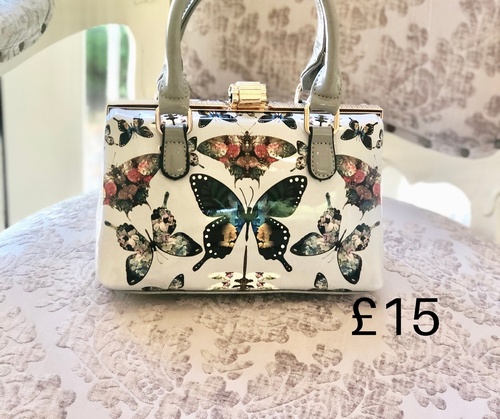 Butterfly Bag Light Grey
