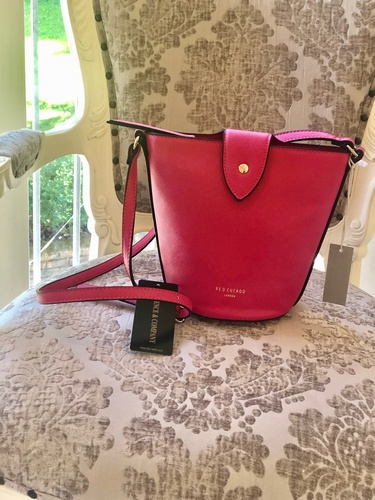 Bucket Crossover Bag Fuchsia Pink