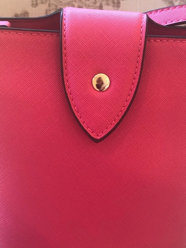 Bucket Crossover Bag Fuchsia Pink