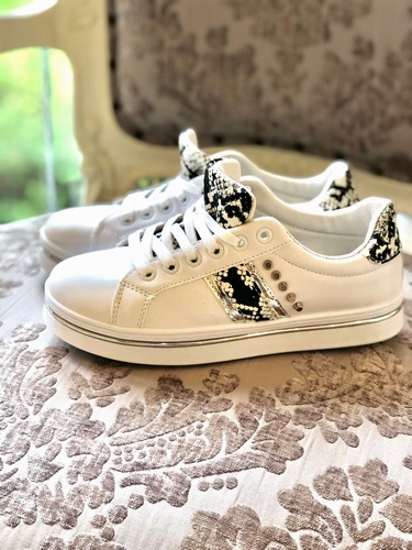 Silvie snake Design Trainer White