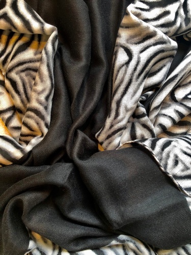 MonoScarf Black & Soft Grey