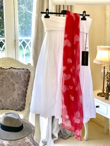 Panel Skirt White