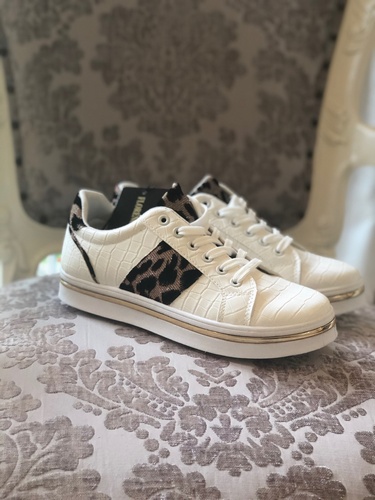 Leopard Design Trainer White