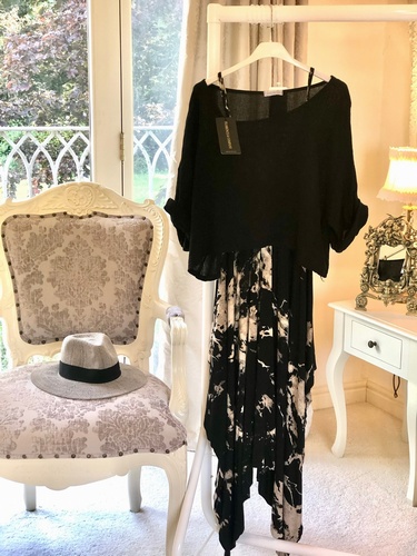 Beautiful Abstract Design Jumpsuit Dress  Black