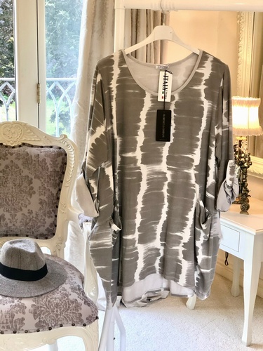 Blurred Lines Tunic Dove Grey