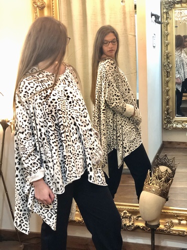Beautiful Leopard Tunic Black/White