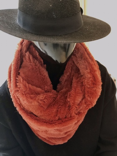 Plush Lush Snood Rust