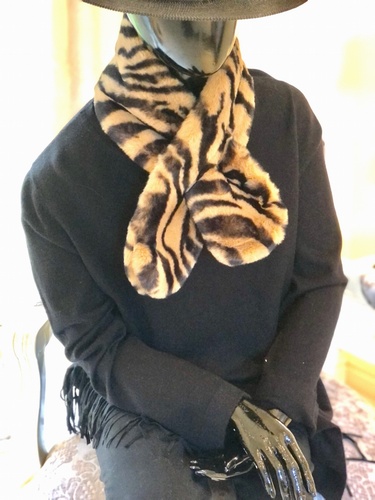 Tiger Print Faux Fur Short Snood Camel/Black