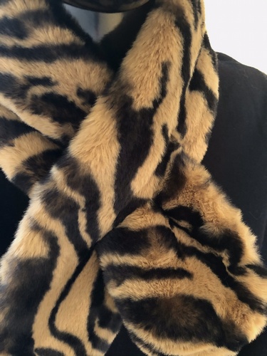 Tiger Print Faux Fur Short Snood Camel/Black