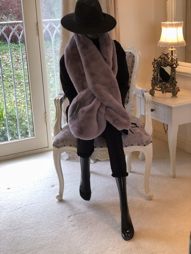 Luxurious Wrap Grey
